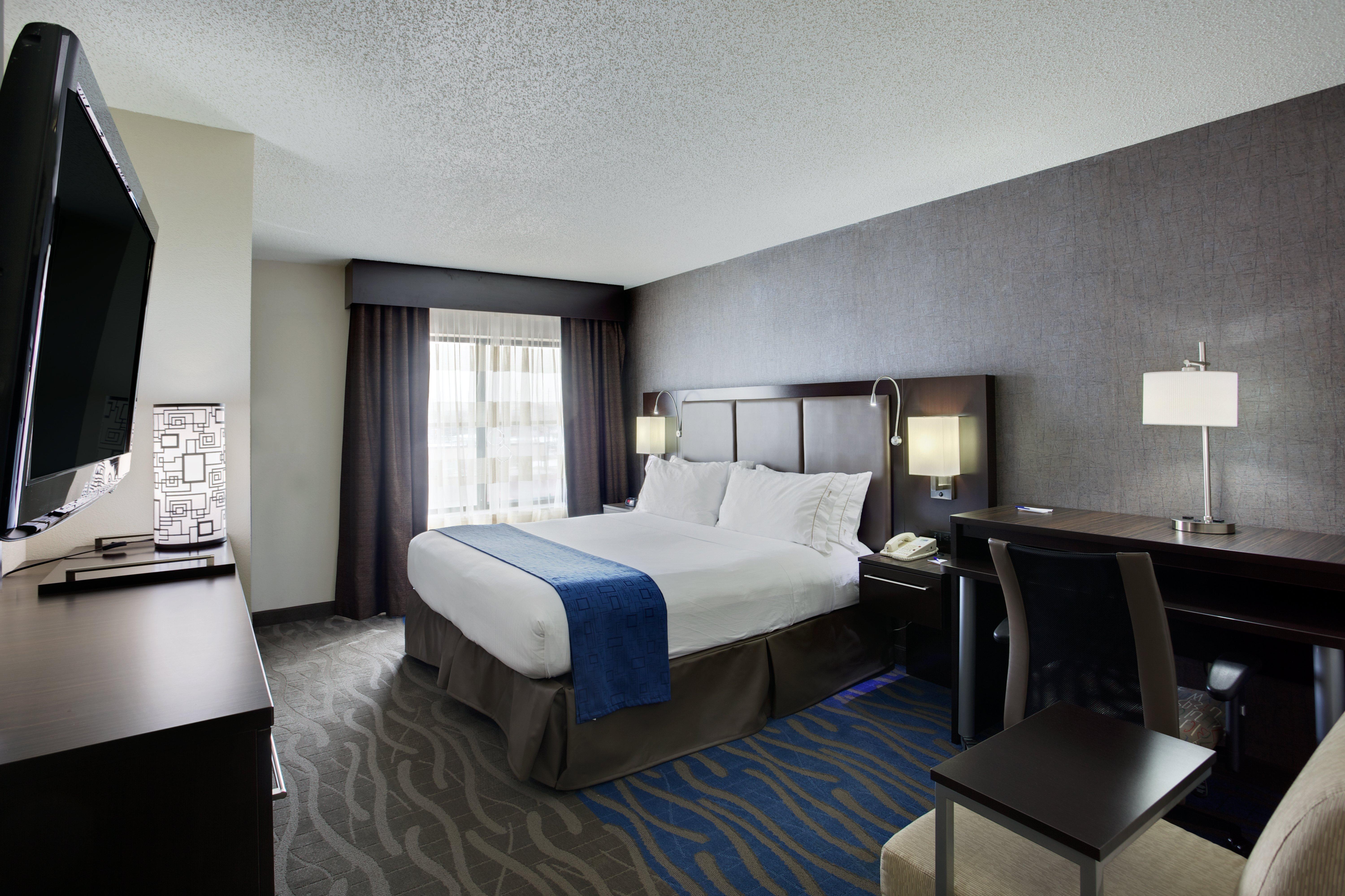 Holiday Inn Express Hotel & Suites Meadowlands Area By Ihg Carlstadt Exterior foto